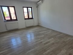 Trei camere, central, Unirea, rond Cosbuc